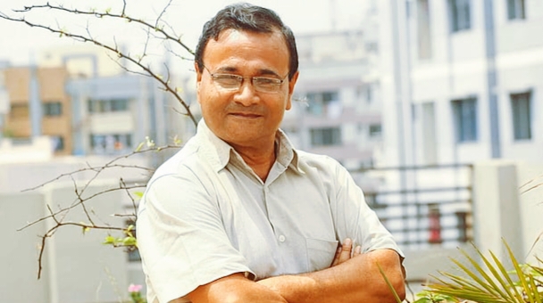 ডা. এজাজুল ইসলাম নকল ঘি বিজ্ঞাপন নিয়ে হতাশ