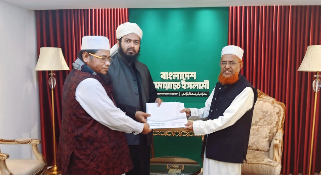 জামায়াতে যোগদান করছেন মুফতি আলী হাসান উসামা